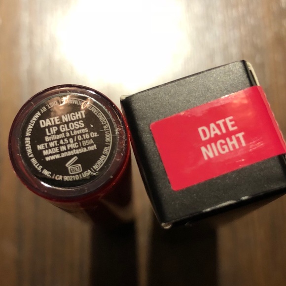 🎉HP👄NEW Anastasia ABH Lip Gloss DATE NIGHT - Picture 3 of 7